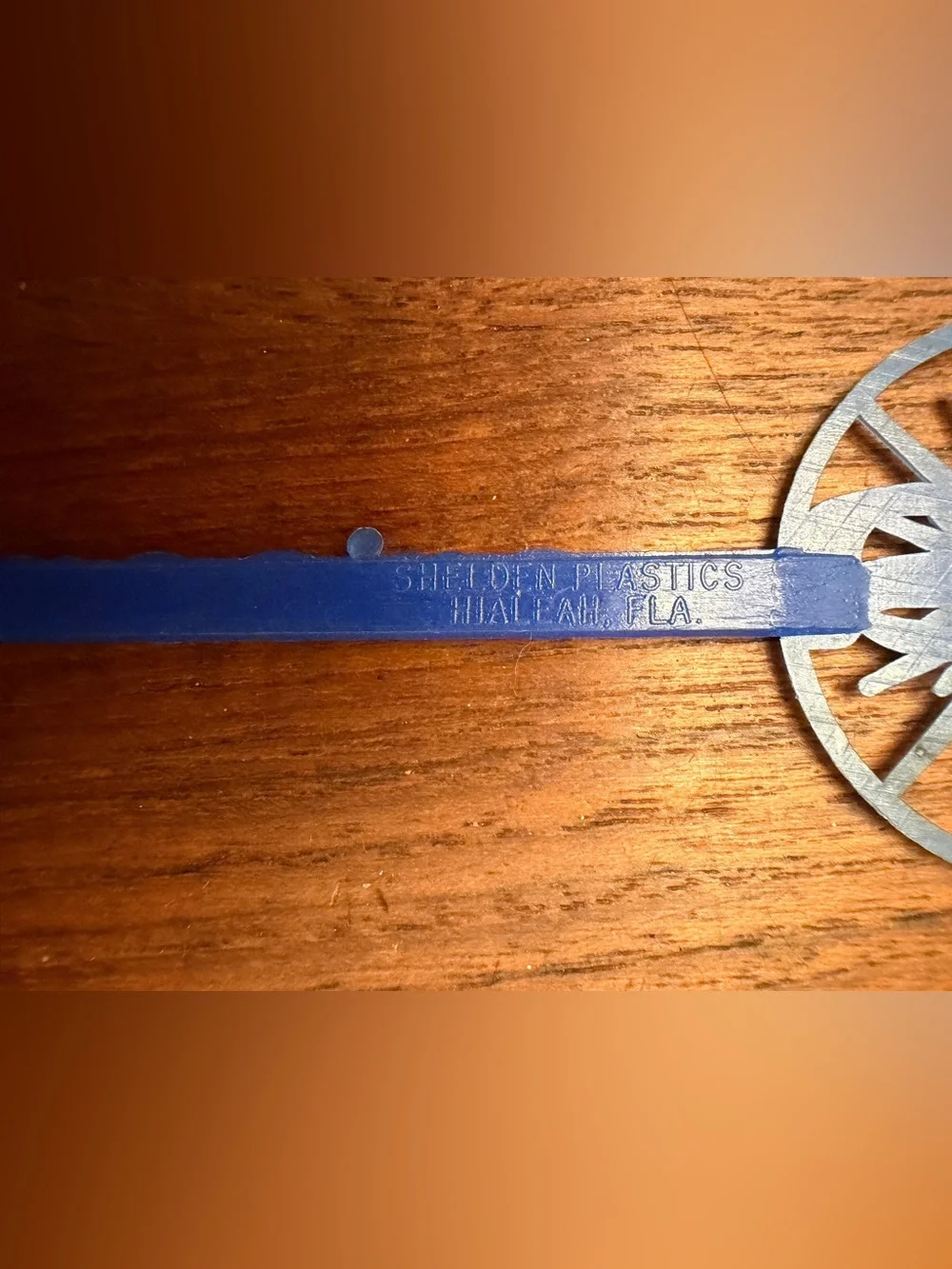 Vintage Americana Hotel New York City NY Blue Cocktail Stir Swizzle Stick
